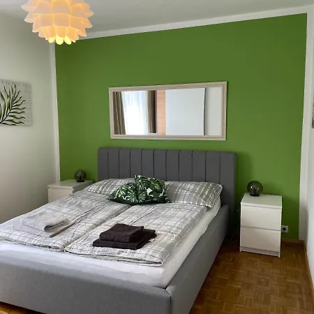 Haus Graf Velden * 沃尔特湖畔韦尔登