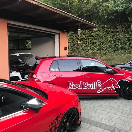 Haus Graf Velden Holiday home Velden am Woerthersee