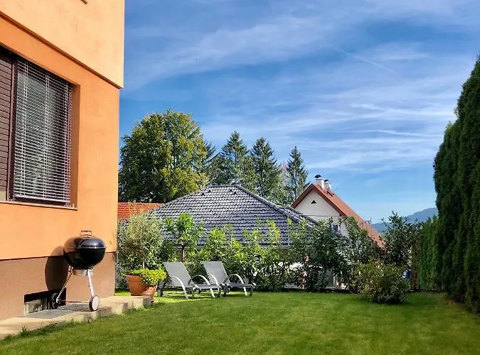 Haus Graf Velden Дом отдыха *